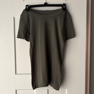 Lululemon Athletica Dark Olive Short Sleeve Top